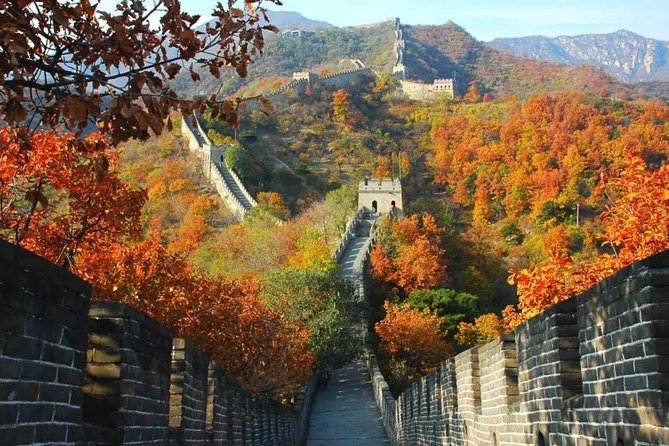 Private Day Trip: Outdoor Hot Spring Experience and Mutianyu Great Wall - Cable Car Up and Toboggan Down: Picking the Right Effort Level