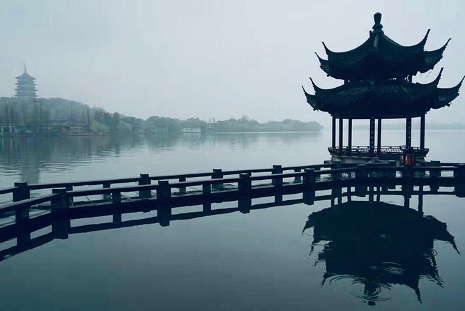 Private Day Trip to Hangzhou from Shanghai by Bullet Train - Longjingshan Tea Cultural Village: Longjing Basics in 30 Minutes