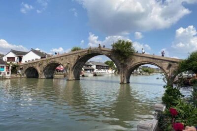 Private Day Trip to Zhujiajiao Water Town w/Flexible Shanghai Highlights - The Zhujiajiao walk and boat/gondola option: what you’re really buying