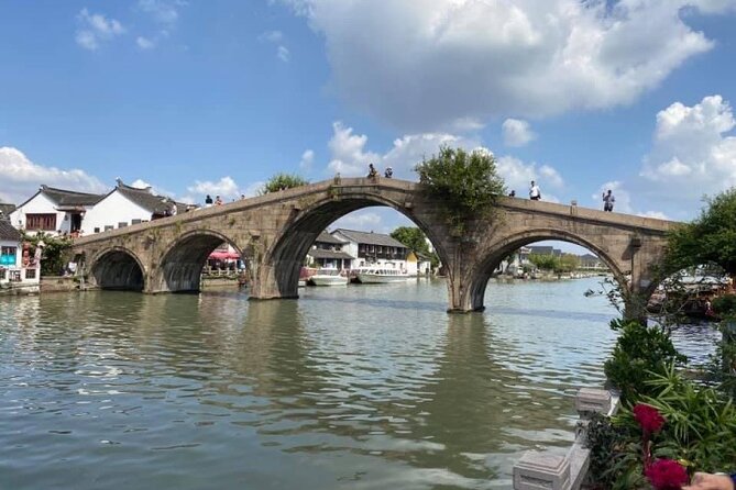 Private Day Trip to Zhujiajiao Water Town w/Flexible Shanghai Highlights - The Zhujiajiao walk and boat/gondola option: what you’re really buying
