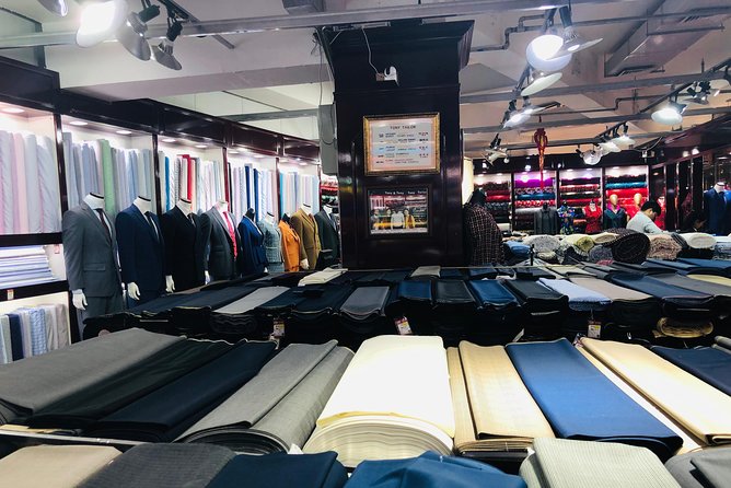 Private Full Day Beijing Shopping Tour - Xiushui Silk Street: Knockoffs, Fashion, and Tailoring You Can Ask For