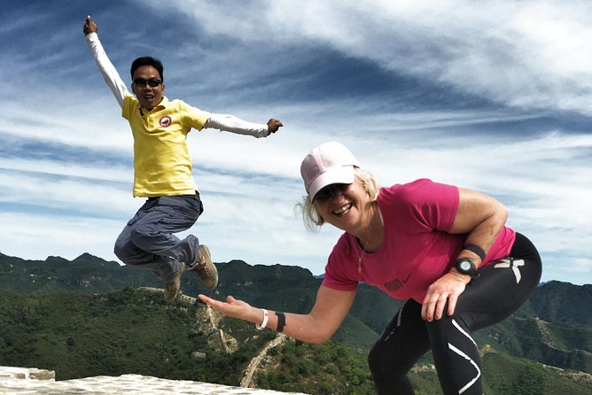 Private Great Wall Hiking Tour: Across The Border of 3 China Provinces - 8:00 a.m. start, Jinhai Lake, and the North Qi to Ming story