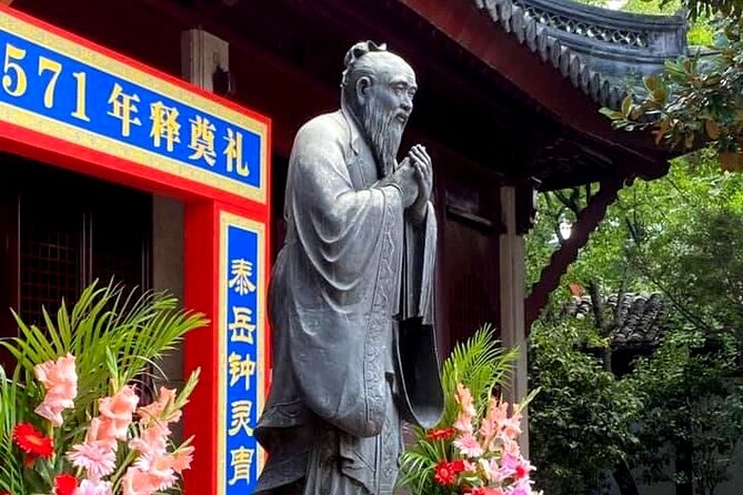 Private Half-Day Tour: Amazing Highlights of Old Shanghai - Pickup, metro fees, and the value math for $89