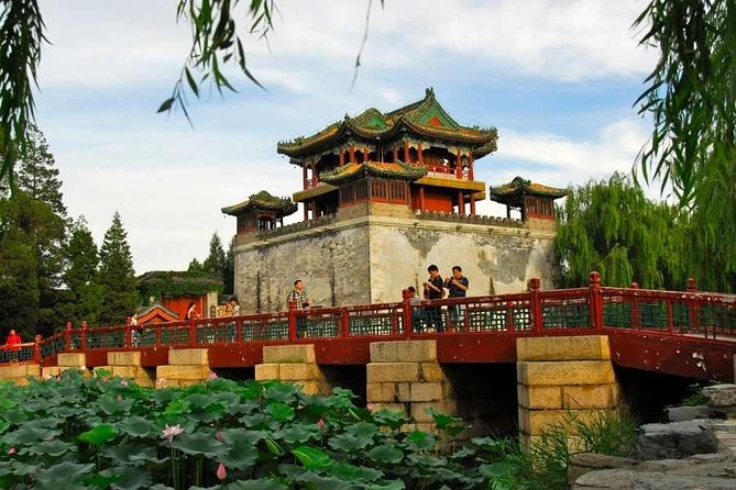 Private Half Day Tour to Beijing Panda House and Summer Palace - Price and Logistics: what you’re really paying for