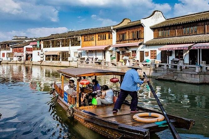 Private Half Day Tour: Zhujiajiao Water Town with Gondola Ride - Zhujiajiao water-town sights you can actually enjoy in half a day