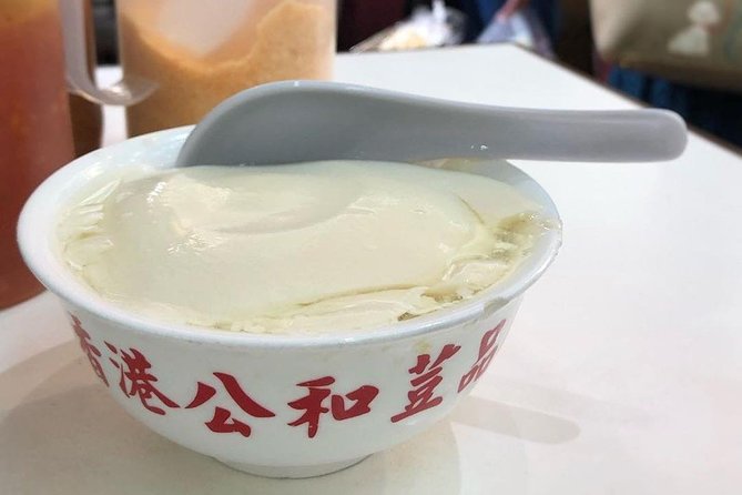 Private Kowloon Michelin Rated Street Food & Culture Tour - Mongkok: neon markets and fast-moving appetite