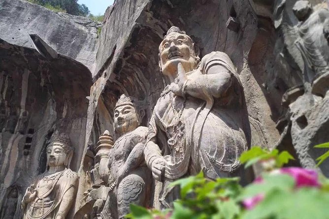 Private Luoyang Day Tour: Longmen Grottoes and White Horse Temple - Who this day trip fits best
