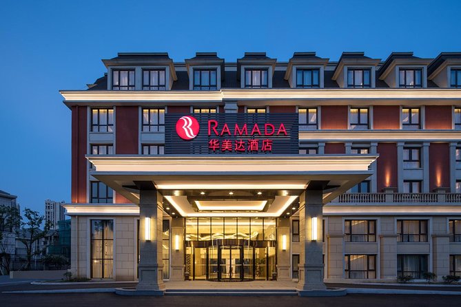 Private Round-Trip Transfer between Airport and Hotel - Meet your driver: arrivals hall, luggage help, and language support