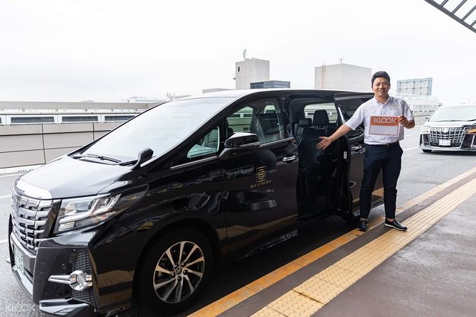 Private Round-Trip Transfer between Airport and Hotel - Vehicle sizes and luggage limits that actually affect your comfort
