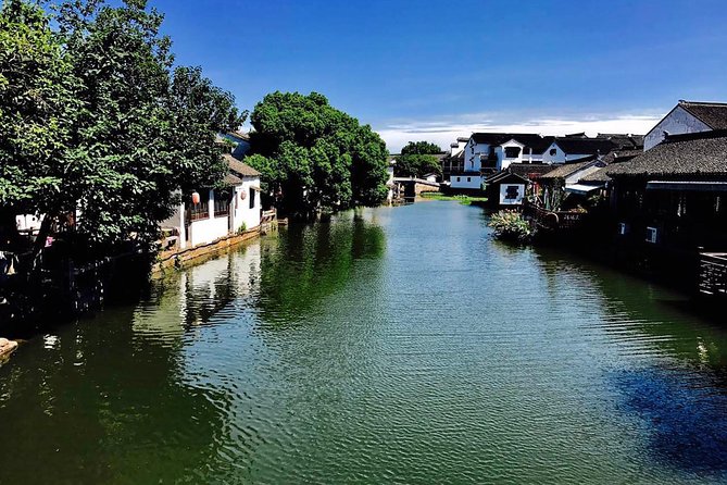 Private Suzhou Day Tour from Shanghai to Classical Gardens and Tongli Water Town - Why Suzhou Gardens and Tongli Work So Well as a Single Day