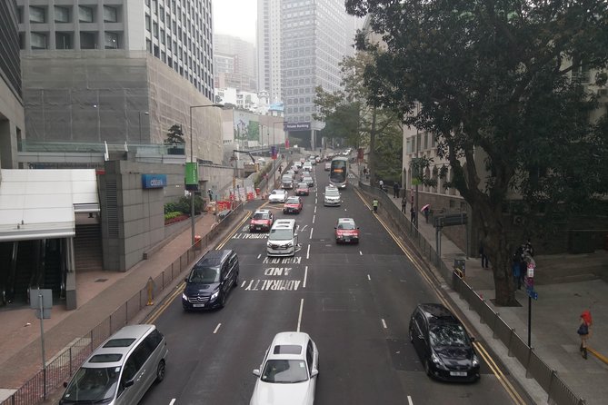 Private Tour: Customized 8-Hour Hong Kong City Tour - HSBC Main Building: a landmark that explains Hong Kong’s story