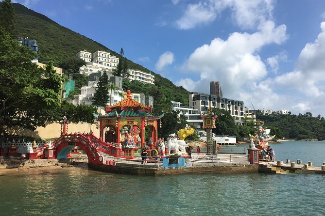 Private tour - Hong Kong's major sites and history - Sham Shui Po: where the tour gets real fast