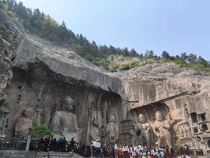Private Tour: Longmen Grottoes, Shaolin Temple & Kungfu Show - Optional boat cruise at Longmen: nice if the season cooperates