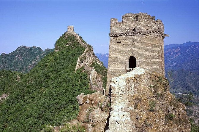 Private Tour to Gubei Water Town and Simatai Great Wall with Cable Car and Lunch - Why This Gubei + Simatai Day Trip Feels Worth It