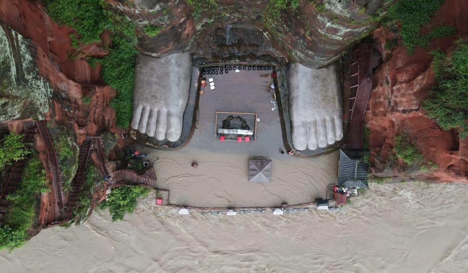 Private Tour to Leshan Giant Buddha & Huanglongxi Old Town - Leshan Giant Buddha: The World’s Biggest Carved Stone Buddha