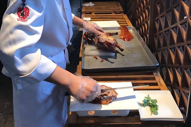 Private Tour to Pearl Market Acrobatic Show & Peking Duck Dinner - Private Transport and Hotel Pickup: Why This Format Feels Easier