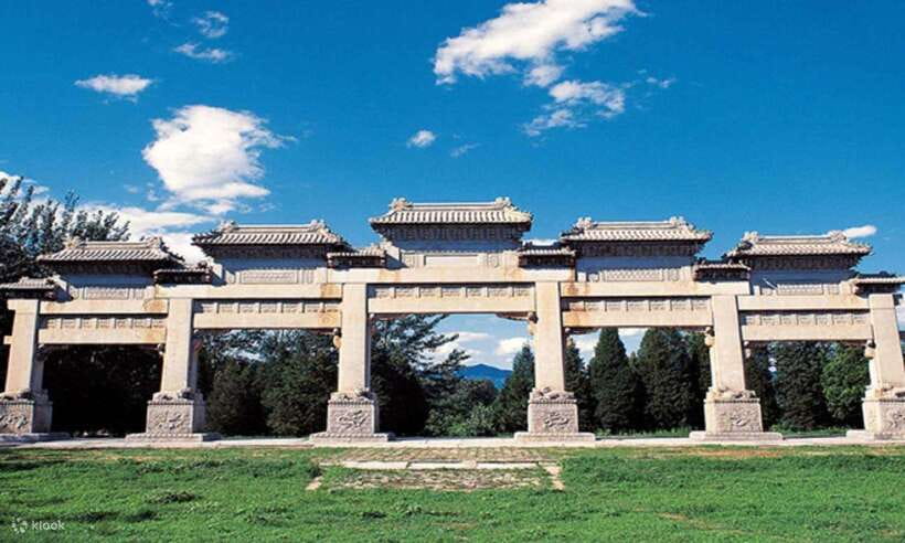 Private Tour to Yinshan Pagoda Forest w/Optional Activities - Getting There: Hotel Pickup and the 1.5-Hour Story Ride