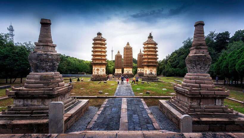 Private Tour to Yinshan Pagoda Forest w/Optional Activities - Choosing the Right Private Format: Driver-and-Tickets vs Guided Day