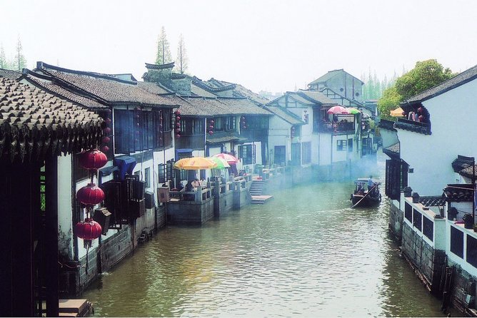 Private Tour: Zhujiajiao Water Town from Shanghai - Ke Zhi Yuan garden and the Moon View Pavilion