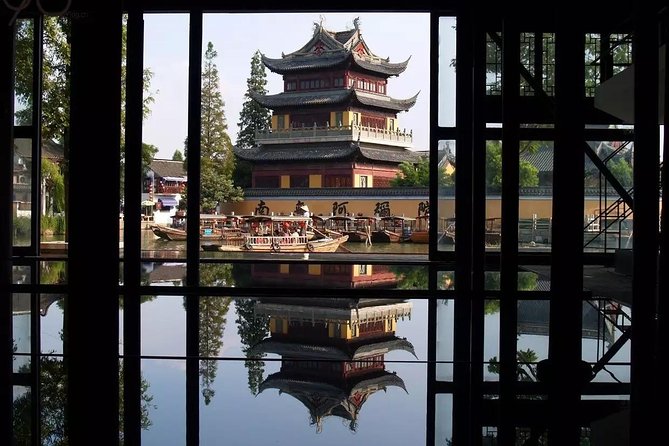 Private Zhujiajiao Ancient Town and Harmony Garden Day Tour with Gondola Ride - A Private Zhujiajiao Day Feels Like a Locals’ Route