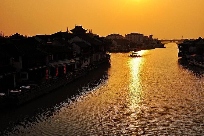 Private Zhujiajiao Ancient Town and Harmony Garden Day Tour with Gondola Ride - The Canal Boat Ride: Why Seeing Zhujiajiao From Water Works