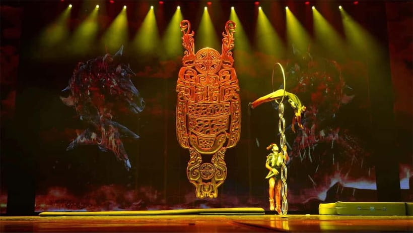 Red Theater Beijing Acrobatic Show Tickets With Option - Why this Beijing acrobatics show is a smart evening plan