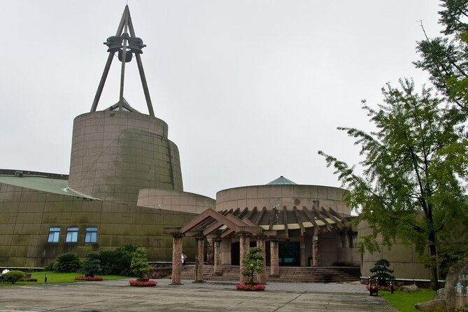 Sanxingdui Museum+Chengdu Panda Base or Jinsha Site Tour - Sanxingdui Museum: why the bronzes still feel strange