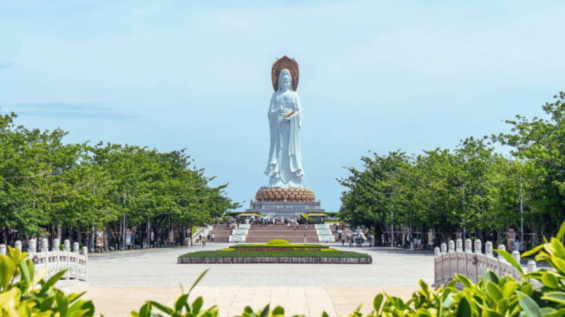 Sanya: Nanshan Cultural Tourism Zone Ticket and Tour Car - Entering the Sacred Grounds: Guanyin’s Scale and Presence