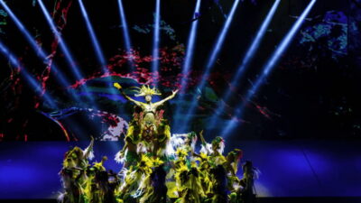 Sanya: The Legend of Romance Scenic Area Show Tickets - How The Legend of Romance works: music, dance, and story segments