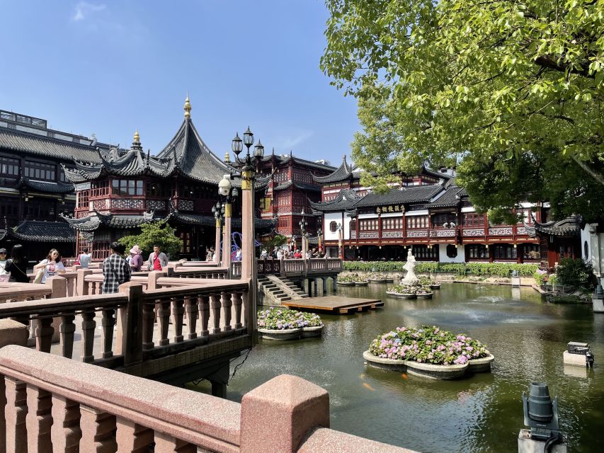 Shanghai: 8-Hour Guided Tour of Old and New City Highlights - How customizing works with your guide and driver