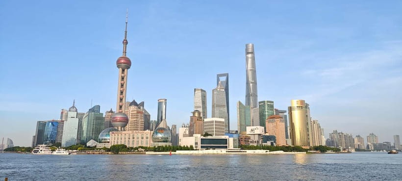 Shanghai: After Dark Dinner and Huangpu River Night Cruise - Optional tower experience: Shanghai Tower or Oriental Pearl TV