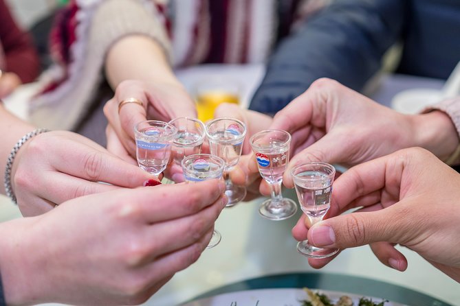 Shanghai By Night: 3-Hour Private Evening Food Tour, incl Drinks - Stop 1: Shanghai Jiangnan + Southern and Northwest Flavors in a Residential Neighborhood