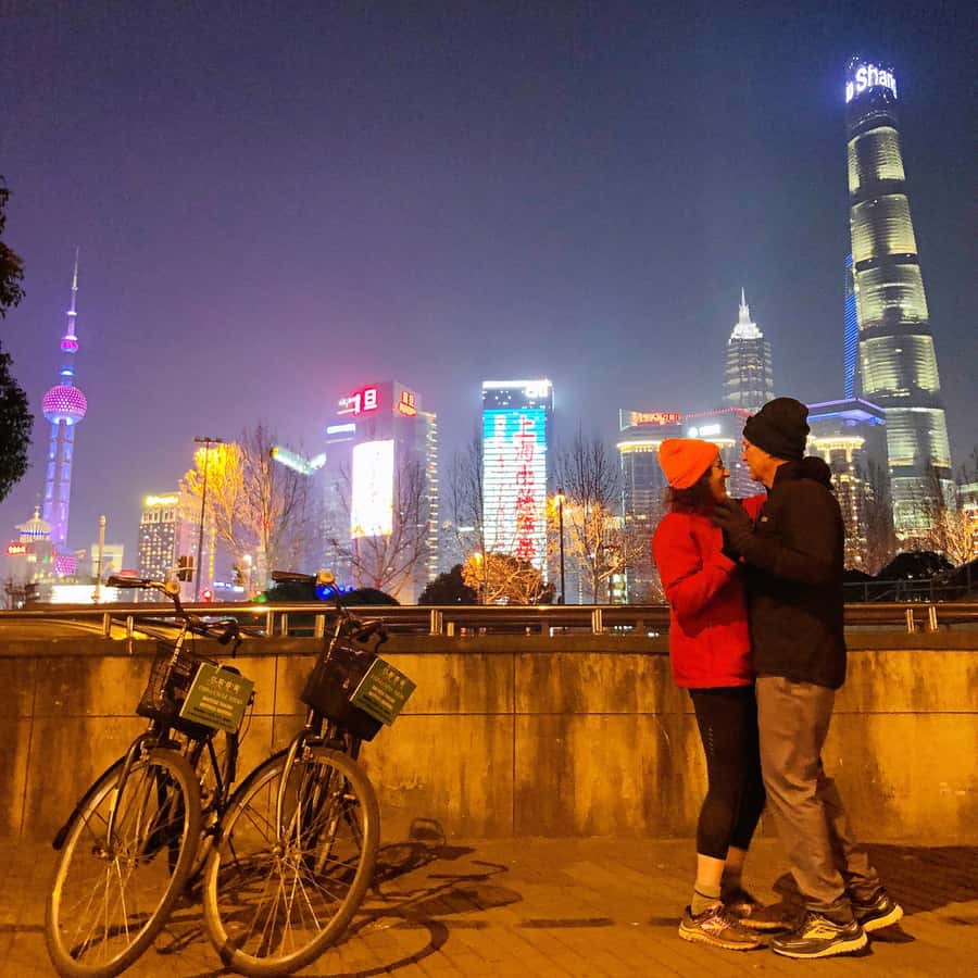 Shanghai Charming Night Small Group Bike Tour - Tianzifang, Maoming Road, and Vanguare-Xintiandi: Neighborhood Contrast by Bike