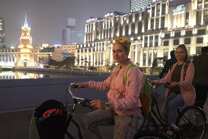 Shanghai Foodie Test & Nightlife Adventure Bike Tour - Entering the Night on a Vintage Bike (and Why It Works)