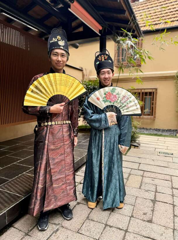 Shanghai Guided Royal Banquet Photo (Incl) with Massage Opt - What This 3-Hour Royal Banquet Feels Like (and Why It Works)