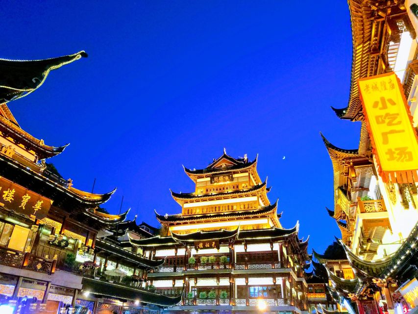 Shanghai Highlights and Zhujiajiao Water Town Private Tour - City God Temple area walking and the Qing Dynasty street feel