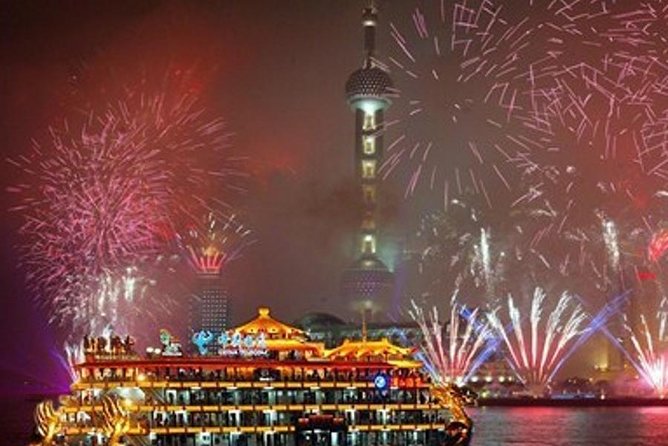 Shanghai Huangpu River Night Cruise with Buffet Dinner - Stop 1 at the Bund (Wai Tan): what you do in 30 minutes