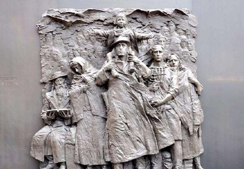 Shanghai: Jewish Ghetto and Shanghai Bund Private Tour - A 3-Hour Private Tour That Links the Refugee Ghetto to the Bund