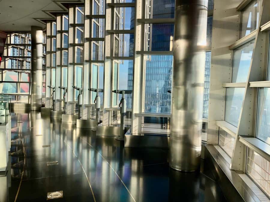 Shanghai Jinmao Tower 88th floor sightseeing hall - Price and Value: Is $30 Worth It for the Height and Design?