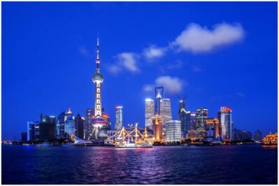Shanghai: Night River Cruise Tour with Xinjiang Style Dining - Private pickup and transport: fewer moving parts after dark