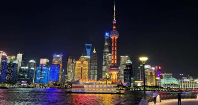 Shanghai: Private Tour with Hotel Pickup and Drop-off - Xintiandi and Tianzifang: old Shikumen meets modern streets