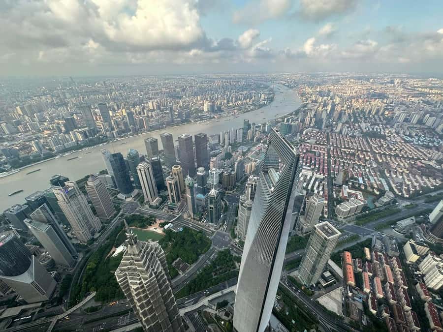 Shanghai Tower: 120 floor Highest restaurant in the world - Views from the 120th: best expectations for photos and atmosphere