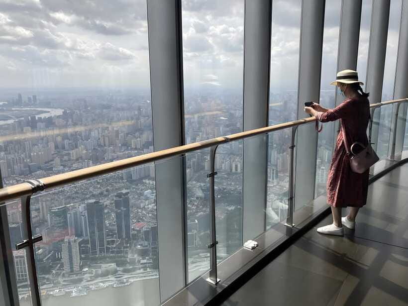 Shanghai Tower Admission ticket with express option - Price and value: is $46 worth it?