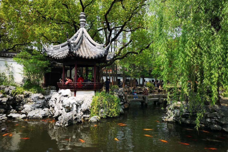 Shanghai: Yu Garden and City God Temple Walking Tour - Who should book this tour (and who might not)