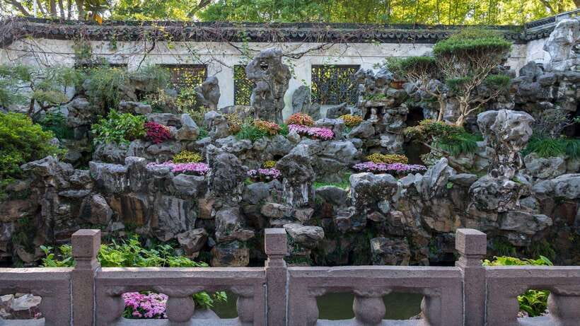 Shanghai: Yu Garden Entry Ticket with PDF Guidebook - Customer support that actually helps at the gate