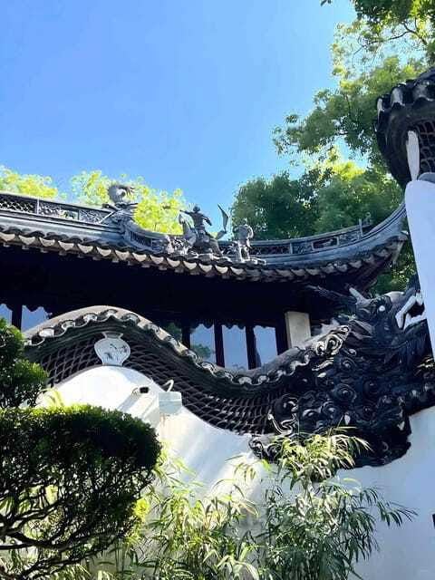Shanghai: Yu Garden with Entry Tickets(optional) - Grand Rockery and Jade Rock: The Small-But-Grand Idea