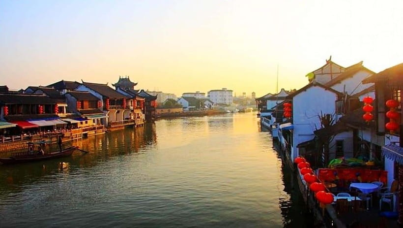 Shanghai: Zoo and Zhujiajiao Water Town Tour with Boat Ride - Price and value: is $190 per person fair?