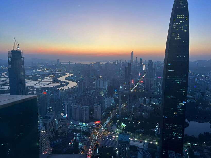 Shenzhen: Diwang Building 69F Observation Deck Entry Ticket - Your photo game plan: Ping An, Kingkey 100, sea and mountains