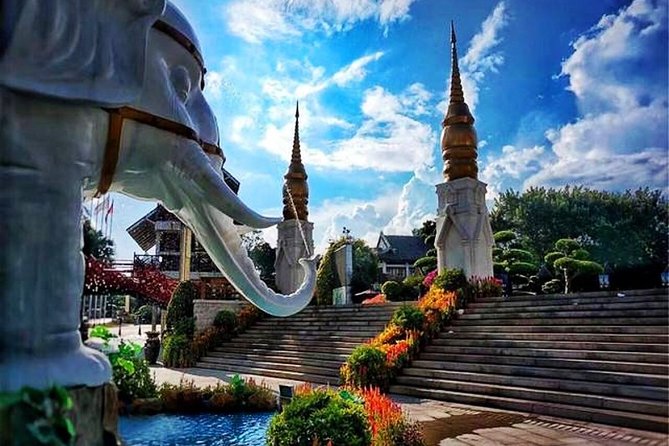 Shenzhen Private Flexible Day Tour with Guide and Driver Service - Lunch, heat, and what happens if you go past 8 hours