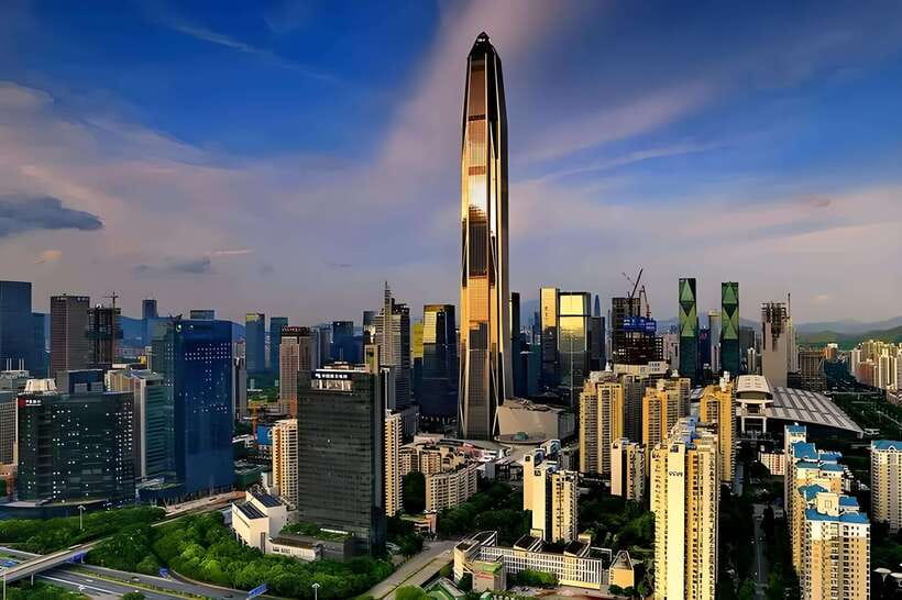 ShenZhen: Tallest Building with Luxury Meal on Highest Floor - Why Ping An Finance Center Is the Shenzhen Skyline Star
